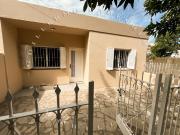 CASA EN VENTA 3 DORMITORIOS, AMPLIO GARAGE Y PATIO