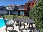 CASA EN VENTA 3 DORMITORIOS BARRIO ARGUELLO NORTE