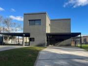 Casa en venta, 3 dormitorios. Barrio Cerrado, Escobar,...