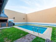Casa en venta 3 dormitorios con pileta y cochera