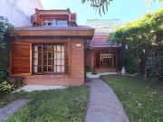 CASA EN VENTA 3 DORMITORIOS EN LINIERS