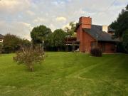 Casa en venta 3 dormitorios Las Brisas Country Club al golf