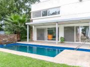 CASA EN VENTA 3 DORMITORIOS PILETA SAN LORENZO