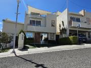 Casa en Venta 3 Niveles, Rec?mara en PB, Bodega, Jardin,...