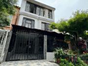 Casa en venta | 3 pisos con terraza Poblado Comfaunión...