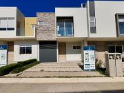 Casa en venta | 3 rec | 97 m2 | Albazur | Av. Arbolada...