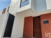 Casa en Venta. 3 Rec, Fácil acceso en Colima Norte, zona...