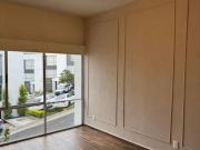 Casa en venta 3 recámaras, Bosque Esmeralda con jardín...