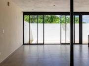 CASA EN VENTA 3 RECAMARAS CON ALBERCA EN CHICHI SUAREZ...