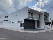 Casa en Venta 3 recamaras con baño cada una, Zibatá