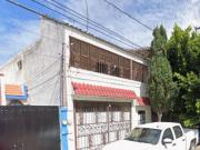 CASA EN VENTA 3 RECAMARAS CON EXCELENTE DISTRIBUCIÓN Y 2...