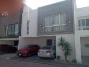 CASA EN VENTA 3 RECÁMARAS CON ROOF GARDEN EN TLAXCALANCINGO