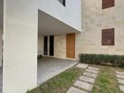 CASA EN VENTA 3 RECAMARAS EL CAPRICHO LOMAS DE ANGELOPOLIS