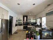 Casa en Venta 3 recs. 2.5 baños, Sala TV, Estudio, Cto....