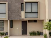 Casa en venta | 3R | 114m2 | ZOI Bosques PAXOS Blvd...