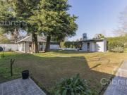 Casa en venta 45 e 244 y 245, La Plata Casa en venta 45 e 244 y 245, La Plata