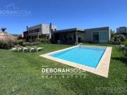 Casa en Venta 4 amb. con Pileta Una planta Puertos... Casa en Venta 4 amb. con Pileta Una planta Puertos...