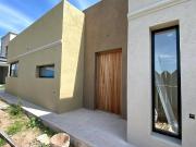 Casa en Venta 4 amb en Barrio Lagos de Canning