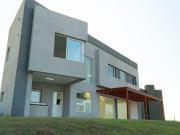 CASA EN VENTA 4 AMBIENTES B° SAN SEBASTIAN, PILAR