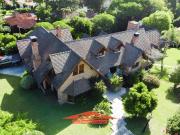 Casa en VENTA, 4 AMBIENTES C/ DEPENDENCIA, CENTRO PINAMAR