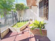 Casa en venta Apta a Credito de 4 ambientes con piscina...