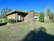 CASA EN VENTA 4 AMBIENTES CRUZ DEL SUR