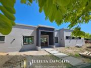 Casa en Venta 4 Ambientes El Canton Barrio Golf Escobar...
