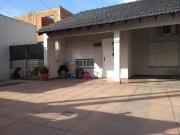 Casa en venta 4 Dormitorios 1 Baño 3 Cocheras 500Mts2 La...
