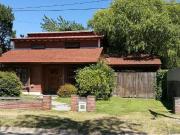 Casa en venta 4 Dormitorios 2 Baños Cochera 487Mts2 Mar...