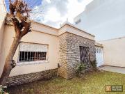 Casa en venta 4 dormitorios 2 baños Cocheras 209mts2...