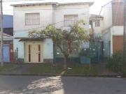 Casa en venta 4 dormitorios 3 baños 132mts2 Haedo