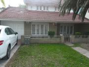 Casa en venta 4 Dormitorios 3 Baños 3 Cocheras 310Mts2...