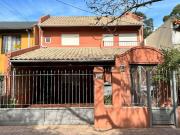Casa en venta 4 Dormitorios 3 Baños Castelar