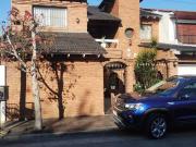 Casa en venta 4 Dormitorios 3 Baños Castelar