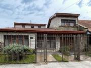 Casa en venta 4 Dormitorios 3 Baños Cochera 283Mts2 Mar...