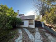 Casa en venta 4 Dormitorios 3 Baños Cocheras 350Mts2...