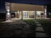 Casa en venta 4 Dormitorios 4 Baños 50.000Mts2 Mendoza