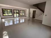 Casa en venta. 4 Dormitorios 4 Baños Cochera 1.552Mts2...