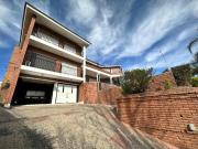 Casa en venta 4 Dormitorios 4 Baños Villa Carlos Paz