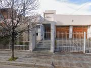 Casa en Venta 4 dormitorios en Barrio Rio Grande apta...