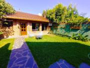 CASA EN VENTA 4 DORMITORIOS, QUINCHO, JARDÍN. QUILMES ESTE