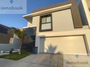 CASA EN VENTA 4 REC. ALBERCA, BOSQUE REAL