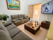 Casa en Venta, 4 Recámaras con baño cada una, Piscina,...