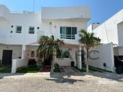 Casa en Venta 4 Recamaras, Residencial las Palmas, 2da Etapa
