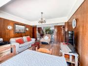 Casa en Venta, 4D y 3B + servicios, Vitacura