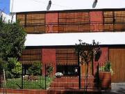 CASA EN VENTA 5 AMBIENTES, 2 PLANTAS QUILMES