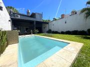 Casa en Venta 5 ambientes con jardin, pileta y cochera...