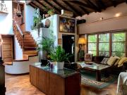 CASA EN VENTA 5 AMBIENTES CON PILETA PERMUTA VICENTE LOPEZ