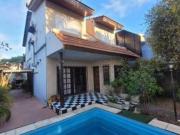 Casa en Venta 5 ambientes en Gonzáles Catan