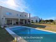 Casa en venta 5 Ambientes Puertos del Lago Barrio Vistas